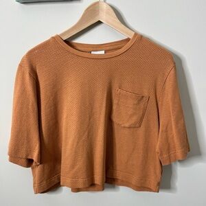 Varley Bexley Perforated Cropped T-shirt Size Medium Brown